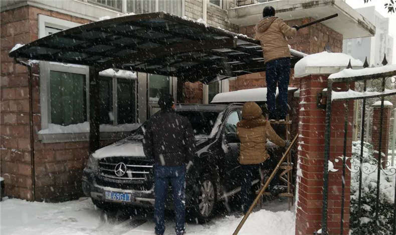 預(yù)約至尊卡爾上門清除積雪流程是什么？