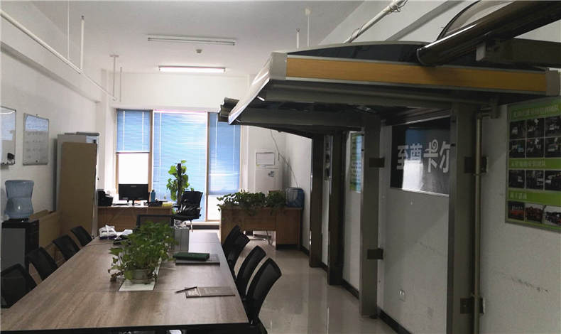 有自己的工程隊，無店面，能加盟至尊卡爾嗎？
